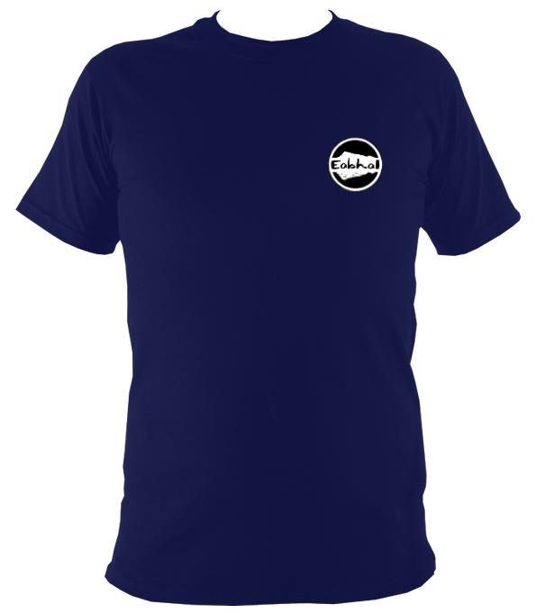 Eabhal T-shirt - T-shirt - Navy - Mudchutney