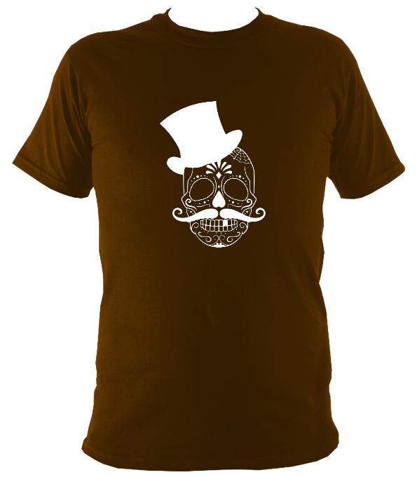 Skull in Top Hat T-shirt - T-shirt - Dark Chocolate - Mudchutney