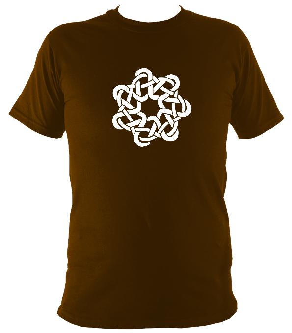 Celtic Woven Flower Knot T-Shirt - T-shirt - Dark Chocolate - Mudchutney
