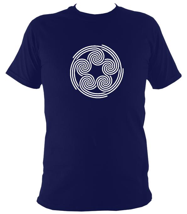 Modern Celtic Five Spirals T-shirt - T-shirt - Navy - Mudchutney