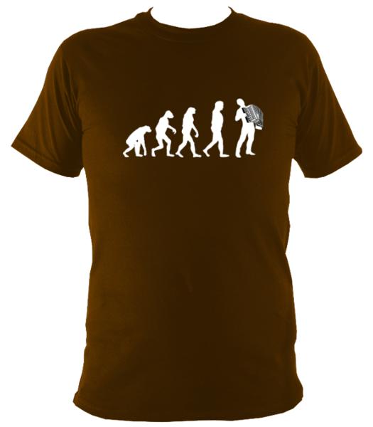 Evolution of Accordion Players T-shirt - T-shirt - Brown - Mudchutney