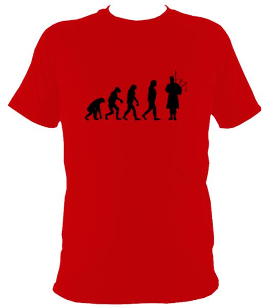 Evolution of Bagpipe Players T-shirt - T-shirt - Red - Mudchutney