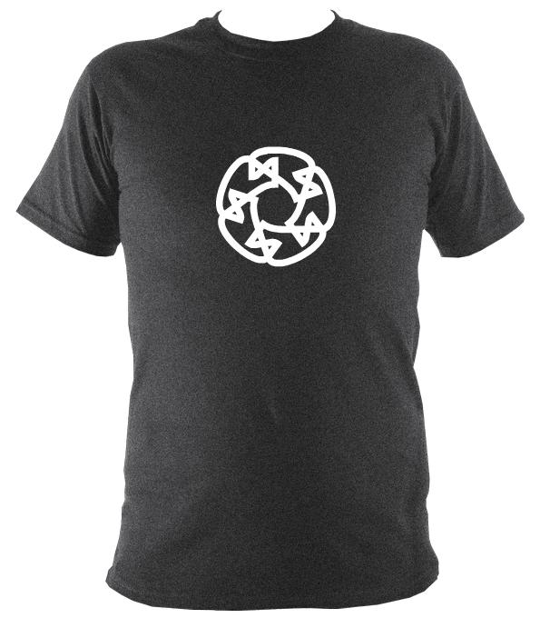 Circular Celtic Wheel with 5 sided pattern T-Shirt - T-shirt - Dark Heather - Mudchutney