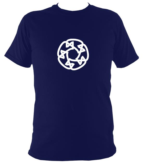 Circular Celtic Wheel with 5 sided pattern T-Shirt - T-shirt - Navy - Mudchutney