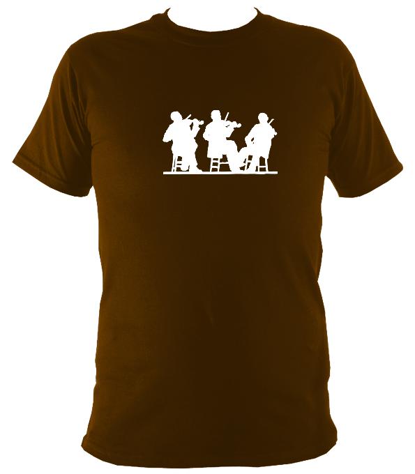 Three Fiddlers Silhouette T-shirt - T-shirt - Dark Chocolate - Mudchutney