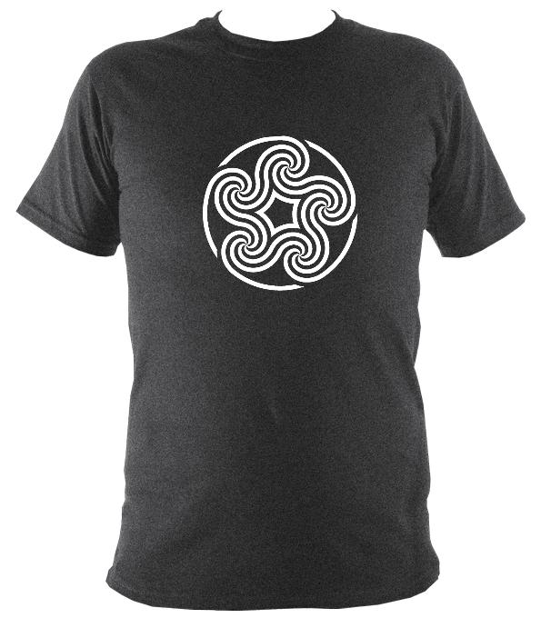 Swirling Celtic Five Spiral T-shirt - T-shirt - Dark Heather - Mudchutney
