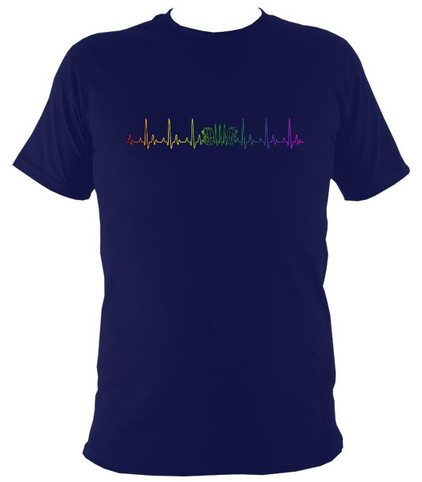 Heartbeat Concertina in Rainbow Colours T-Shirt - T-shirt - Navy - Mudchutney